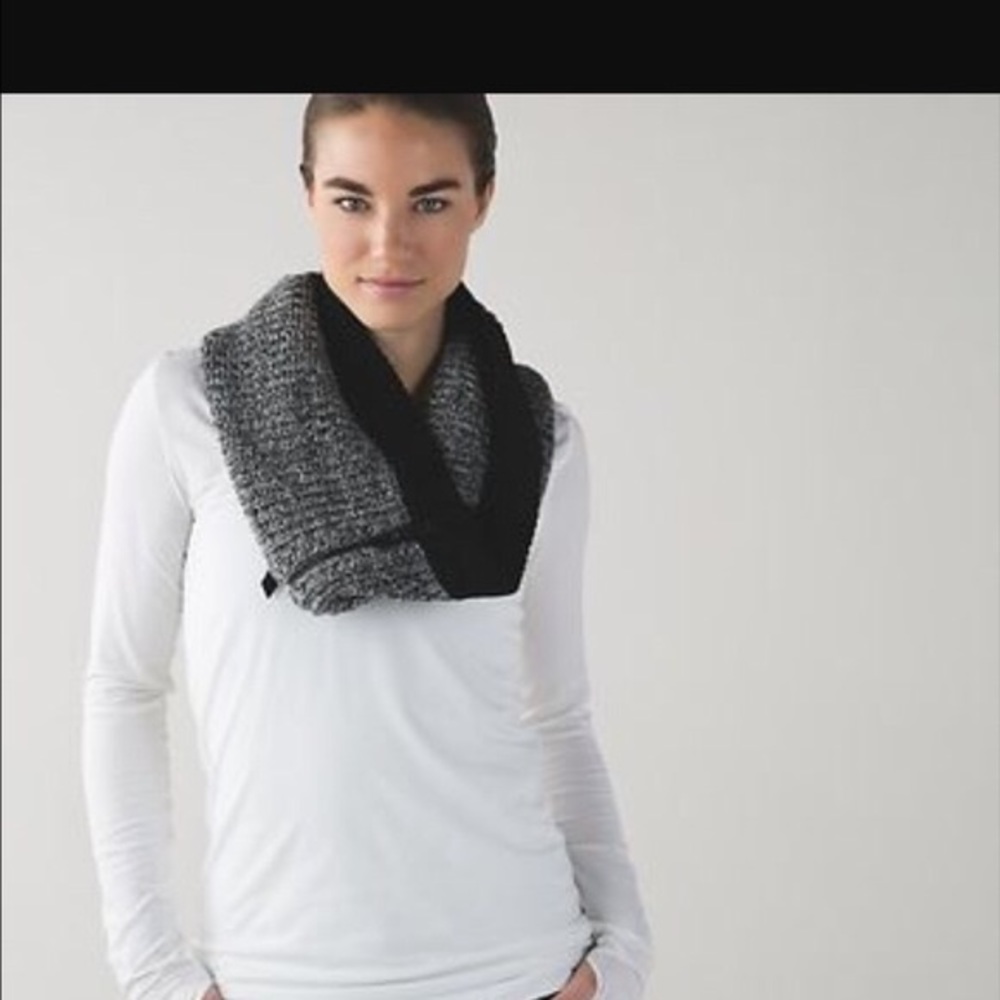 Lululemon Scarf - Picture 4 of 4